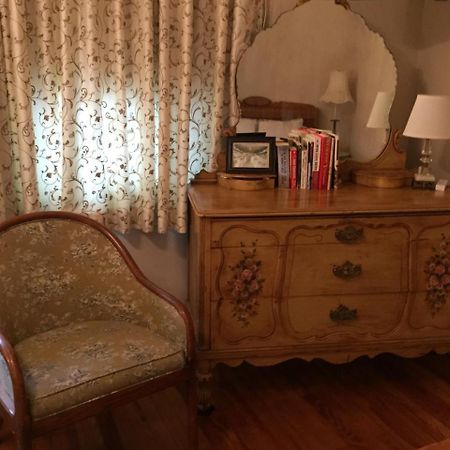 Connellsville Bed And Breakfast Экстерьер фото