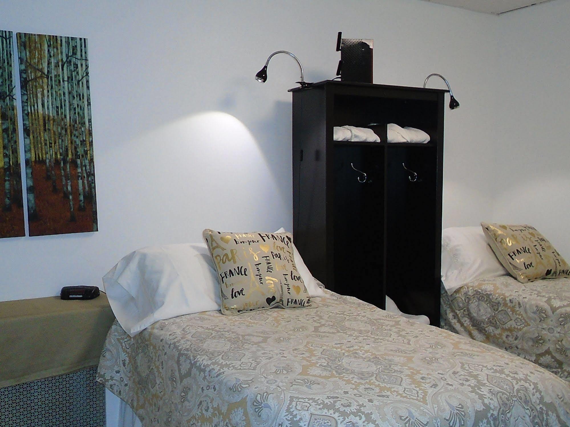 Connellsville Bed And Breakfast Экстерьер фото
