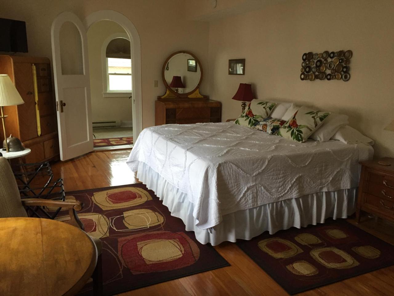 Connellsville Bed And Breakfast Экстерьер фото